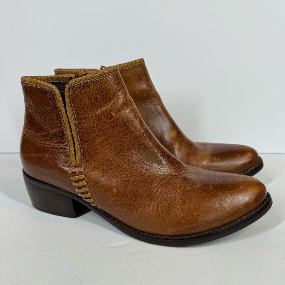 Matisse Merge Mid Top Bootie Distressed Leather Braided Western Boot Women’s 8